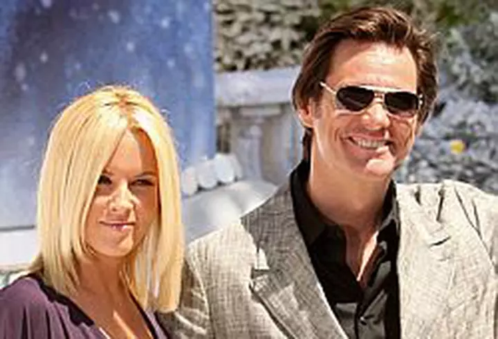 Viva! 10 ani - Fotografii care au facut istorie - Anul 2000 - Andreea Esca si Alexia