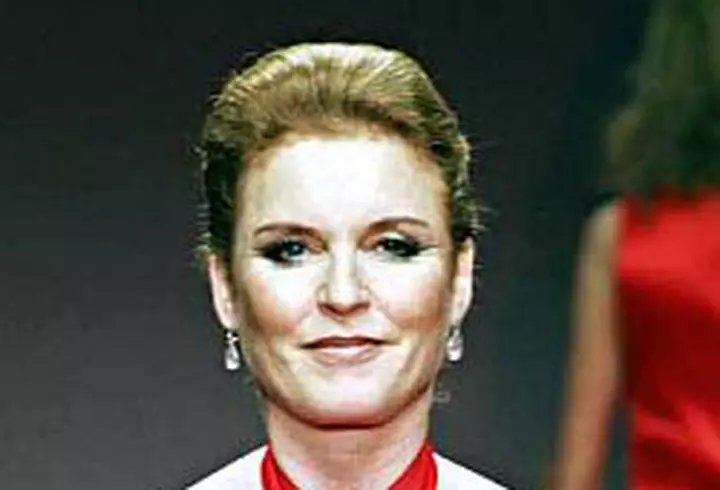 Viva! 10 ani - Fotografii care au facut istorie - Anul 2000 - Andreea Esca si Alexia