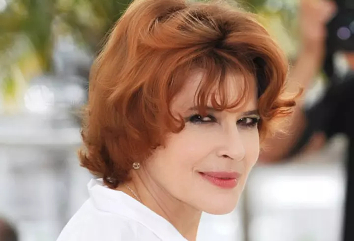 Viva! 10 ani - Fotografii care au facut istorie - Anul 2000 - Andreea Esca si Alexia