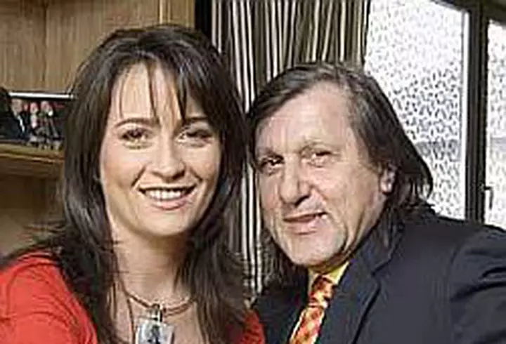 Dupa plecarea Anyei, Hi-Q vine cu o formula noua