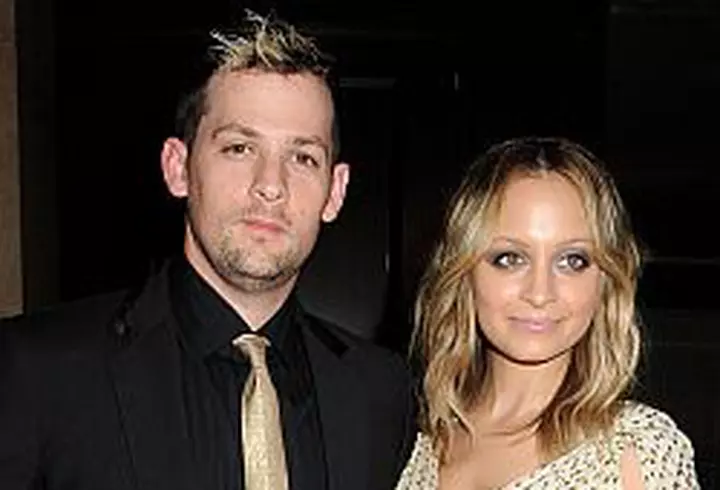 Dupa plecarea Anyei, Hi-Q vine cu o formula noua