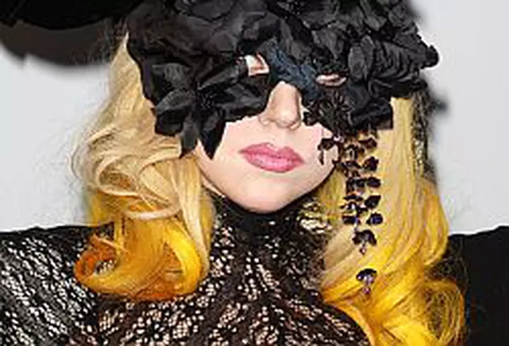 Laura Cosoi reprezinta Romania la ’Dansez pentru tine” in Mexic