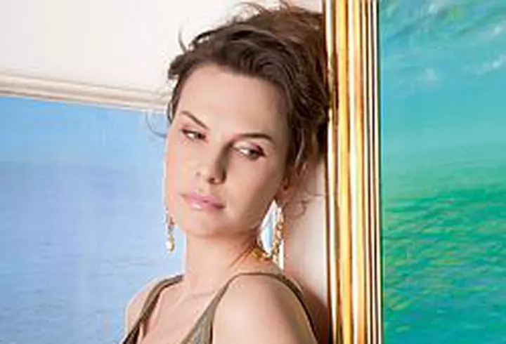 Mihaela Radulescu - La Monaco, intre doua vieti