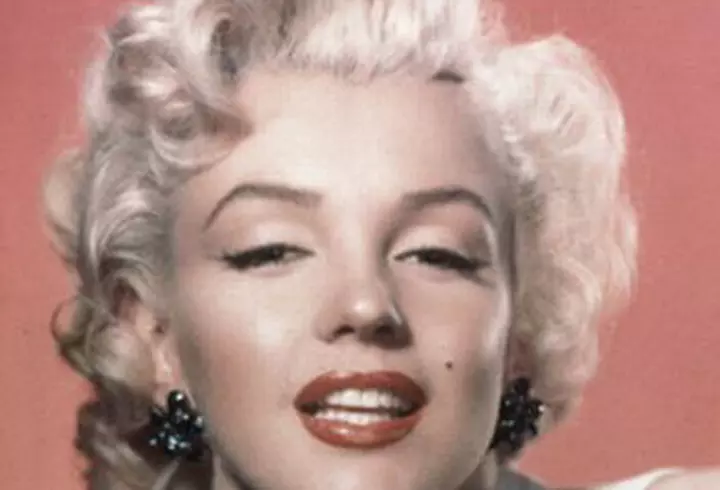 Shania Twain a divortat oficial si are deja o noua relatie