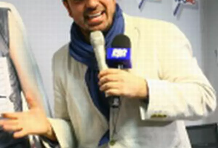 Shania Twain a divortat oficial si are deja o noua relatie