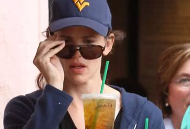 Shania Twain a divortat oficial si are deja o noua relatie