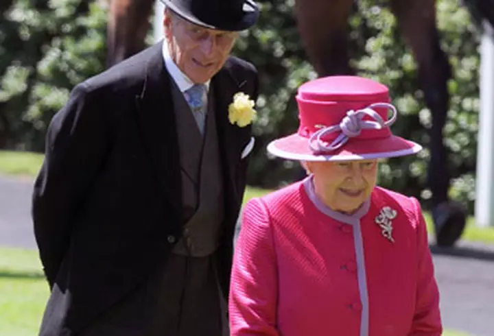 Kim Karadshian are statuie de ceara la Madam Tussauds