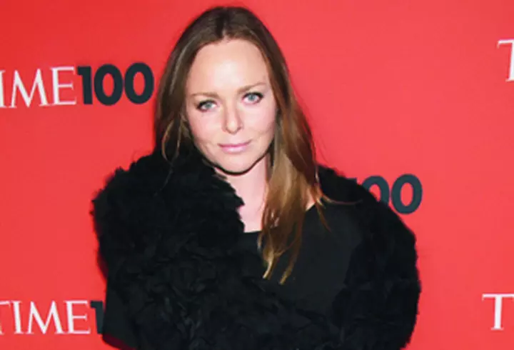 Salma Hayek - Secretul siluetei ei? Viermii si insectele...