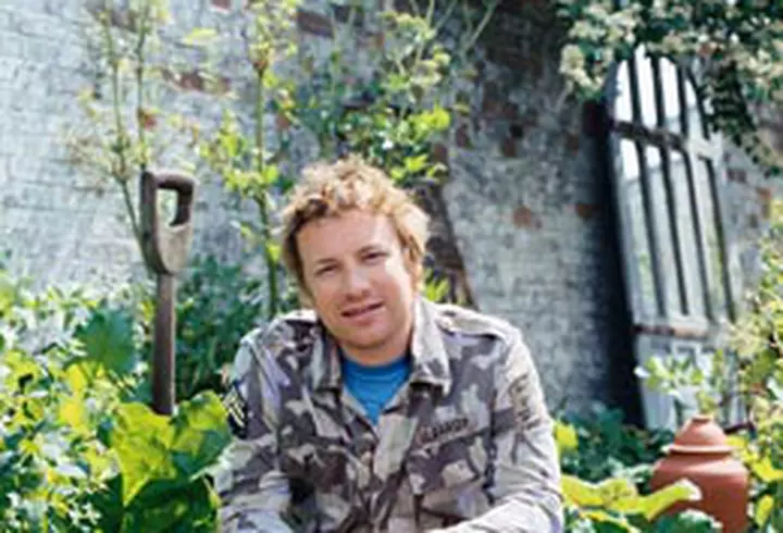 Mihaela Radulescu - La Monaco, intre doua vieti