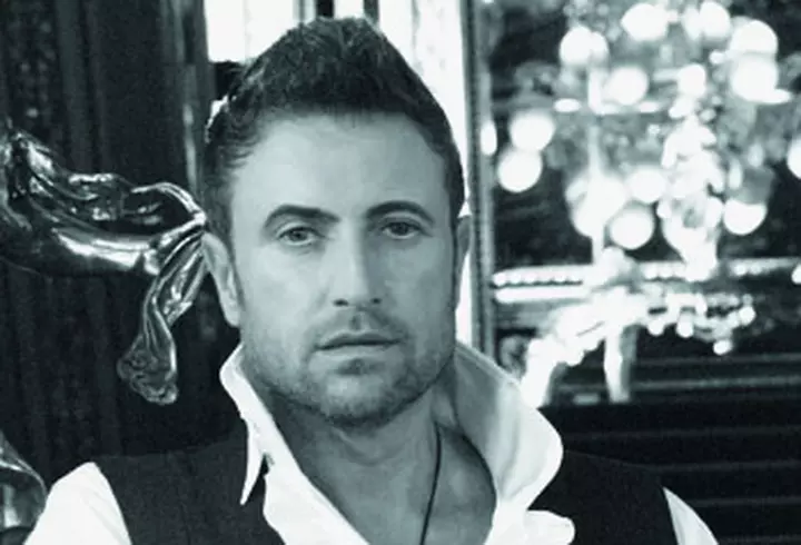 Mihaela Radulescu - La Monaco, intre doua vieti