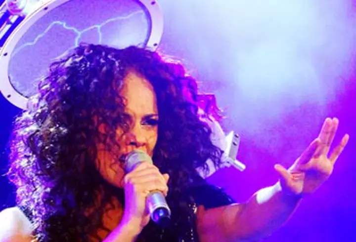 Inna, marea castigatoare la Romanian Music Awards