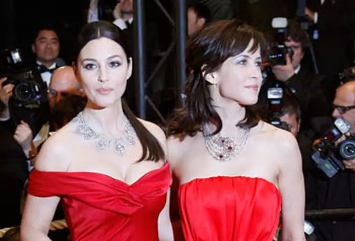 Russell Brand si Katy Perry, un cuplu hot pe covorul rosu de la Londra