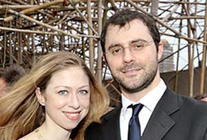 Razvan Simion - Cum sa scrii povesti in 4