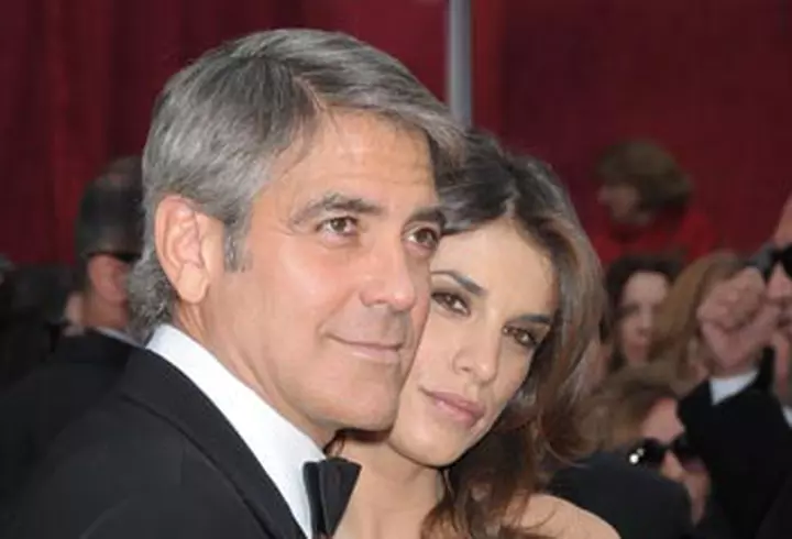 Razvan Simion - Cum sa scrii povesti in 4