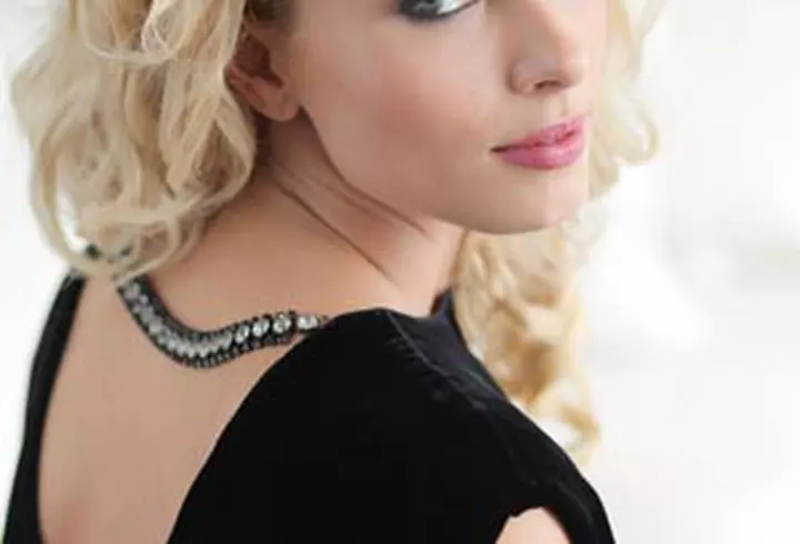 Amalia Năstase: “Eu încerc să trăiesc cât de mult pot în pre­zent”