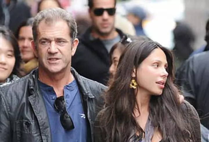 Mihaela Radulescu - La Monaco, intre doua vieti