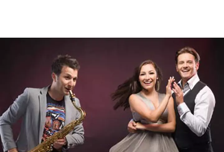 Mihaela Radulescu - La Monaco, intre doua vieti