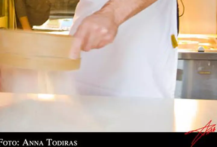 Doutzen Kroes va avea un baietel