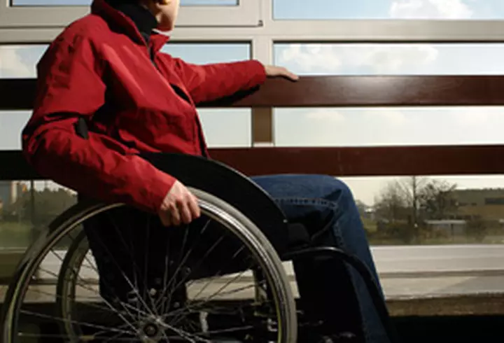 Cheryl Cole promite un nou hit - VIDEO