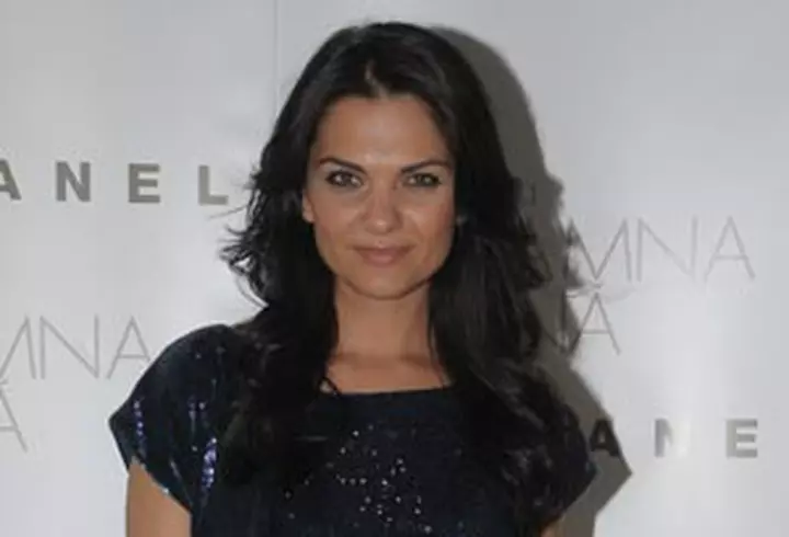 Cheryl Cole promite un nou hit - VIDEO