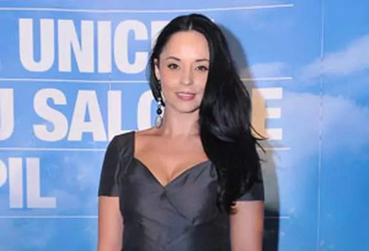 Valentina Pelinel - Invitatie la aerobic