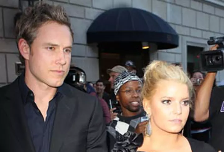 Valentina Pelinel - Invitatie la aerobic