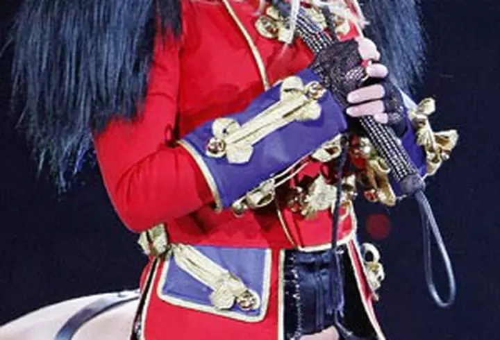 Antonia si fiica ei, Maya