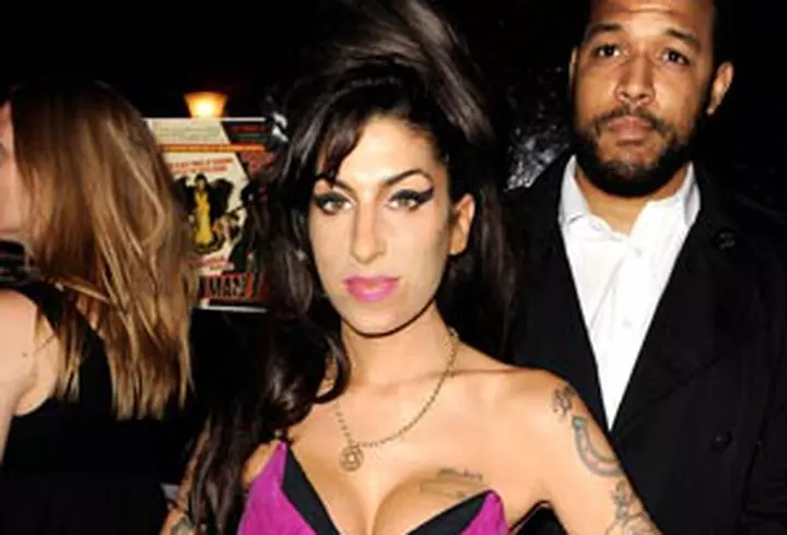 Imagine impresionantă în Brazilia: drapelele celor 166 de state afectate de coronavirus, proiectate pe statuia lui Hristos Mântuitorul