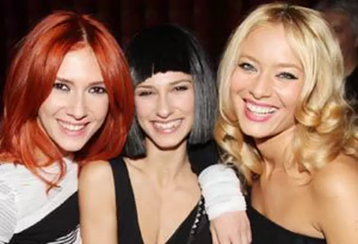 Diana Dumitrescu - Petrecere surpriza pentru sotul ei