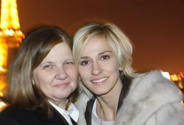 Amalia Nastase - Rafinament frantuzesc la superlativ