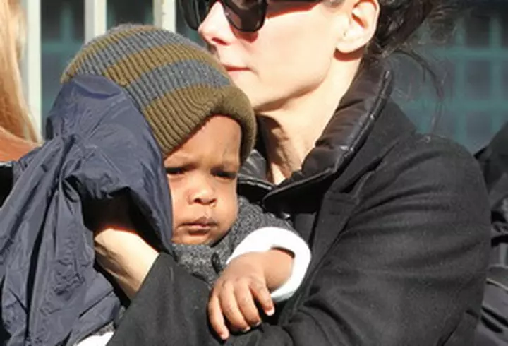 Amalia Nastase - Rafinament frantuzesc la superlativ