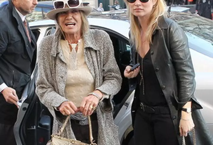 Amalia Nastase - Rafinament frantuzesc la superlativ