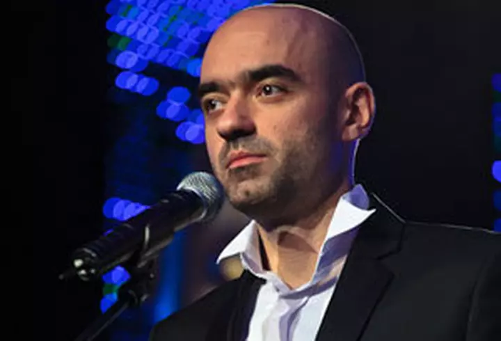 Shakira si Gerard Pique - Saruturi si imbratisari la Barcelona