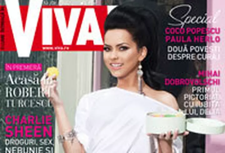 Mariah Carey a pozat nud in luna a noua de sarcina