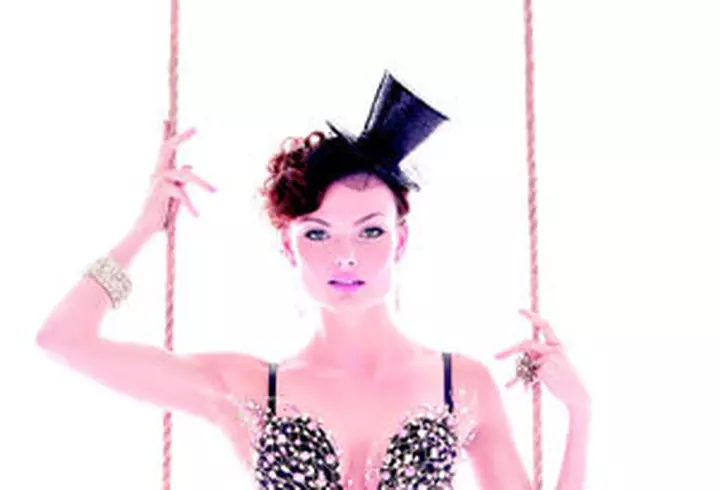 Jojo prefera un stil de viata activ si alege Rexona