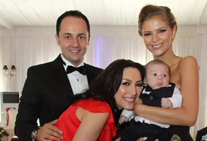 Catherine Deneuve si Diane Kruger, la Paris alaturi de Clive Owen