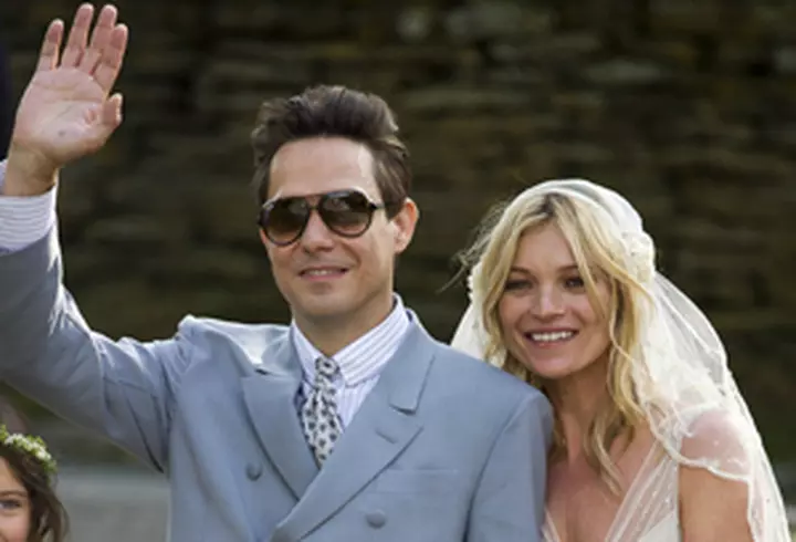 Victoria Beckham este mama unei fetite numita Harper Seven