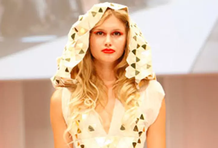 O piele mai ferma cu Olay Regenerist 3 Point