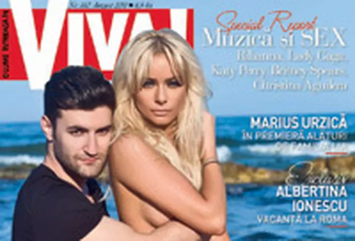 Rihanna - Lipsita de inhibitii la carnavalul din Barbados