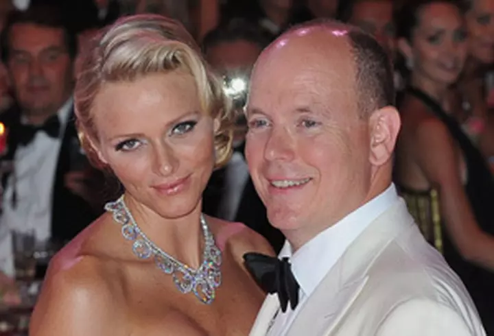 Vedetele au descoperit meniul perfect afla cine a servit, cine a gatit si, mai ales, ce?