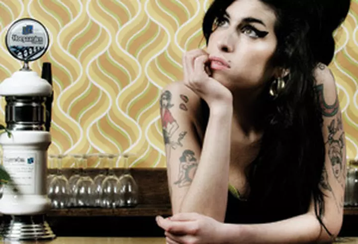 Monica Barladeanu si-a promovat filmul "Maternity Blues" la Venetia