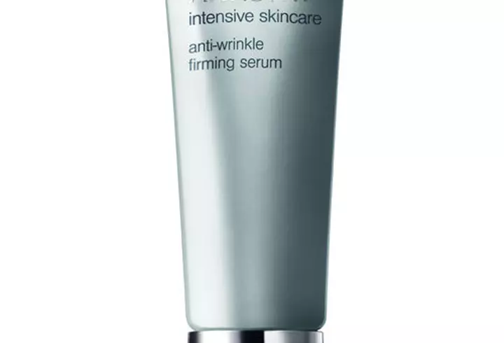 NIVEA Lip Care MED Protection si NIVEA Lip Care SOS Lip Relief