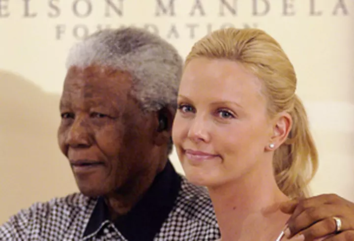 Monica Barladeanu - Viata la 33 de ani