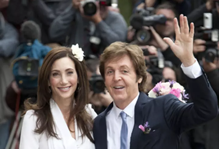 Romanca Madalina Ghenea, noua iubita a lui Leonardo DiCaprio