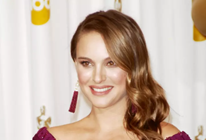 Monica Barladeanu - Viata la 33 de ani