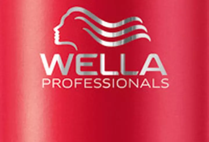 Mos Craciun comanda de pe noul website Farmec