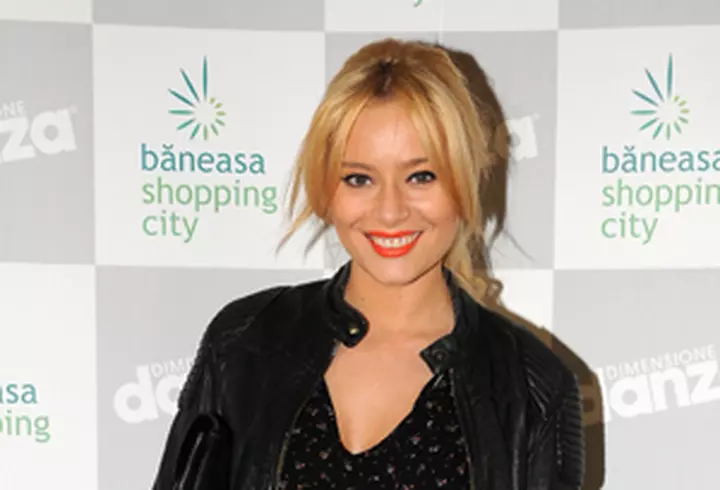 Vedete pe podiumul Ritei Muresan