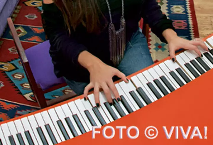 Monica Barladeanu - Viata la 33 de ani