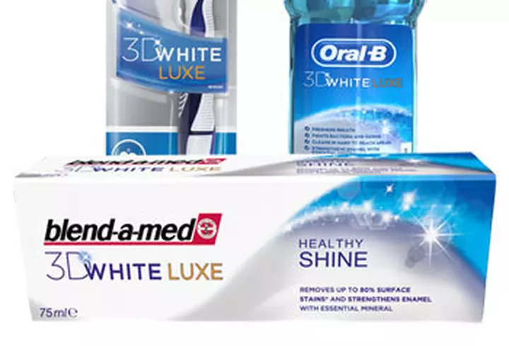 Mos Craciun comanda de pe noul website Farmec