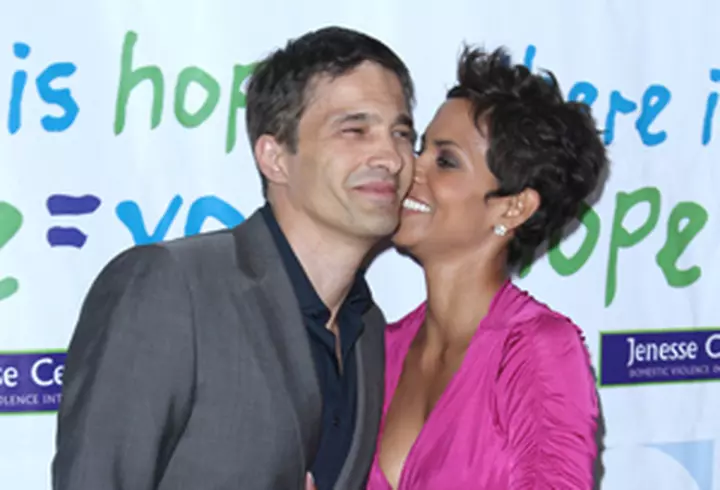 Vedete in acest weekend: Kelly Osbourne, George Clooney, Ben Affleck, Eva Longoria